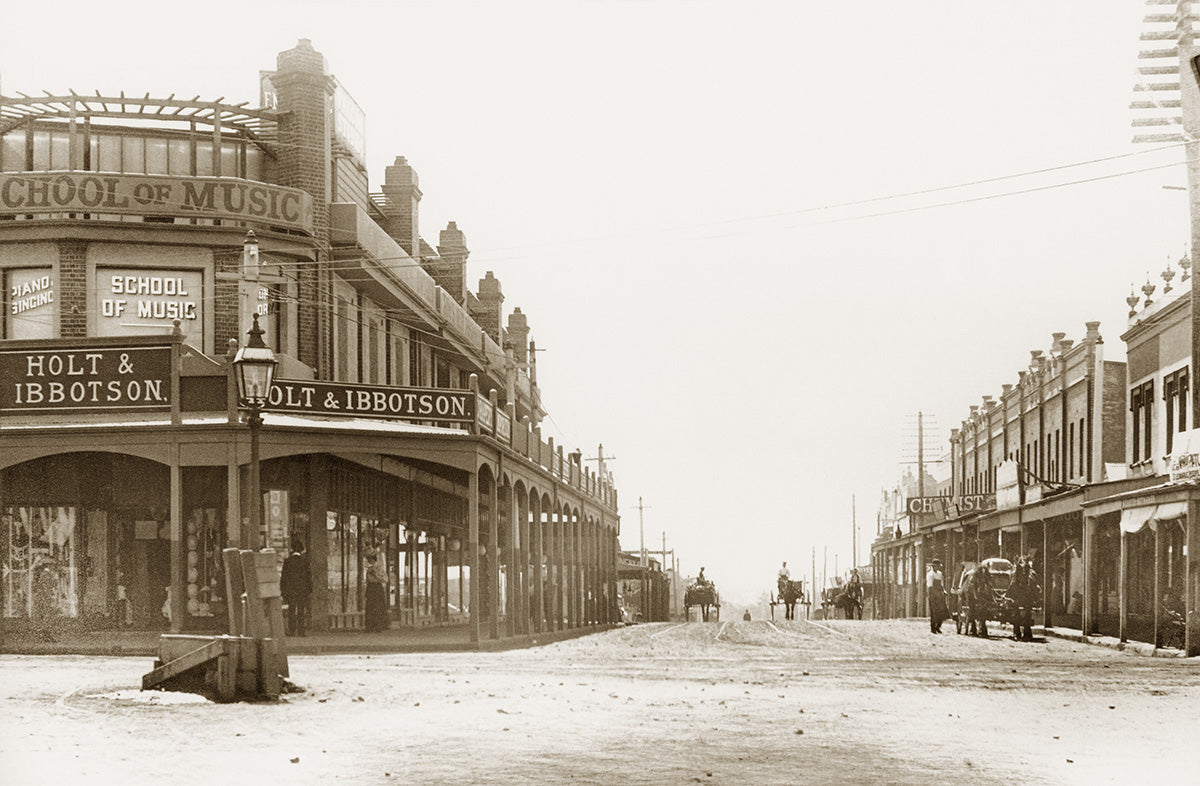 Corner Of Willoughby Road And Pacific Highway, Crows Nest NSW Australia c.1907