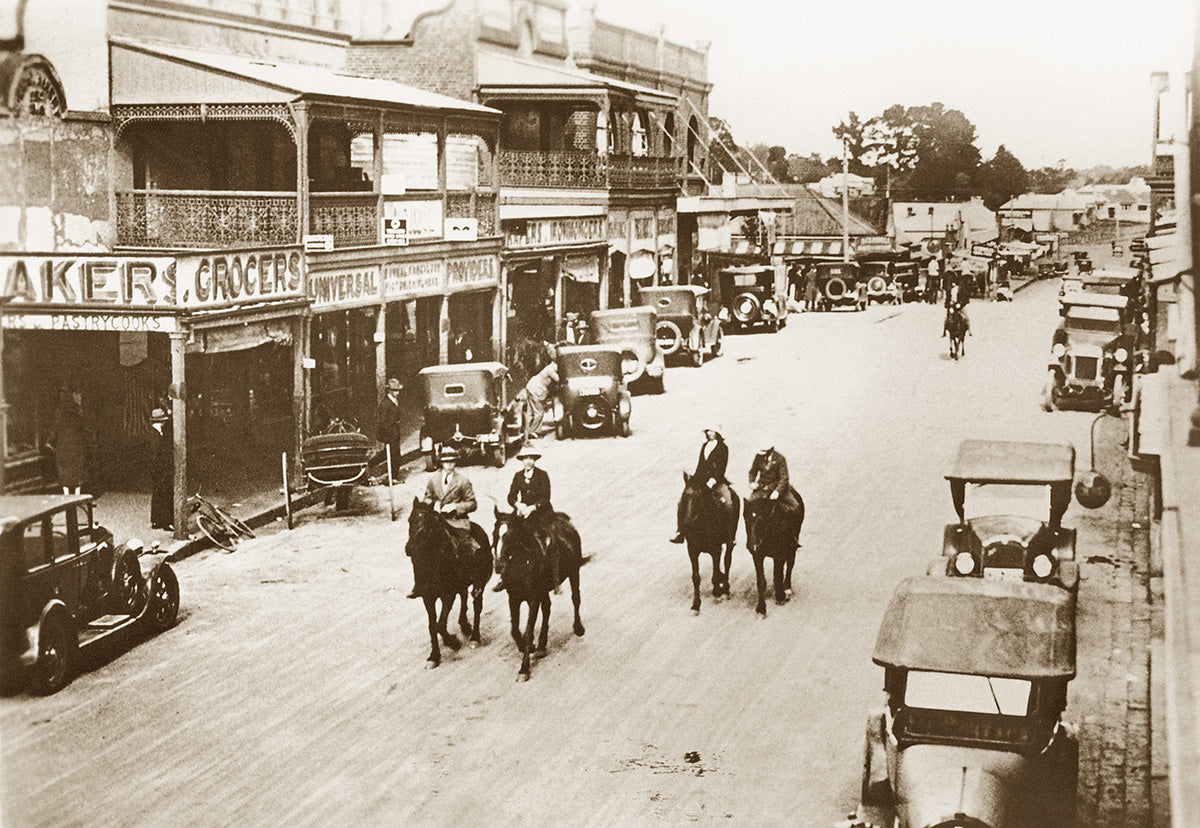 Bong Bong Street, Bowral NSW Australia c.1930