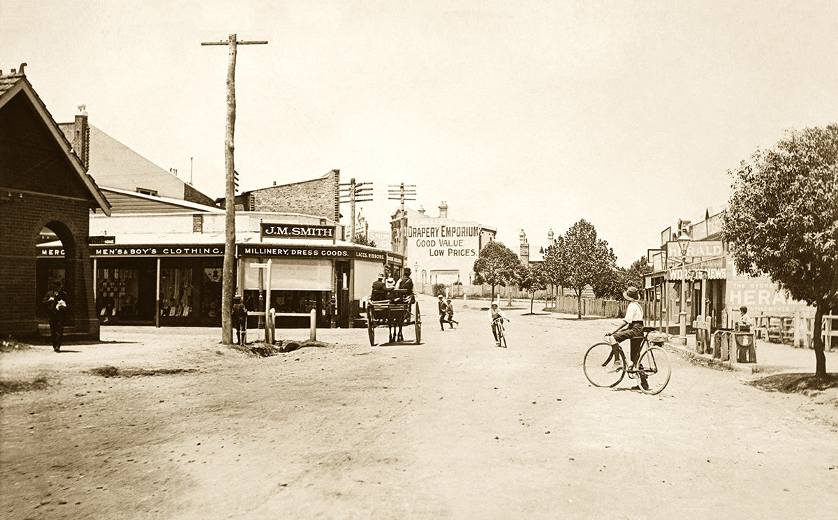 Pacific Highway, Hornsby NSW Australia c.1907  Edit alt text