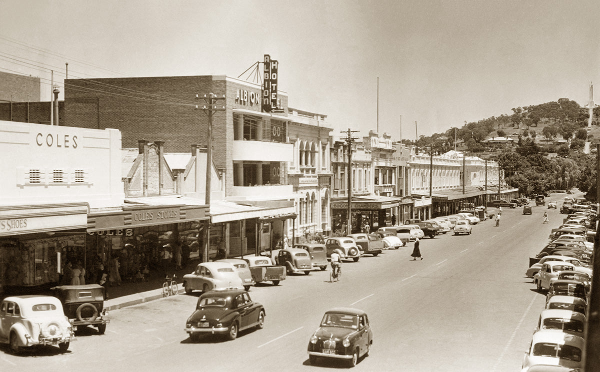 Dean Street, Albury NSW Australia c.1948