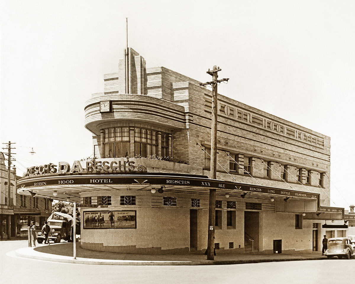Robin Hood Hotel, Waverley NSW Australia 1940s