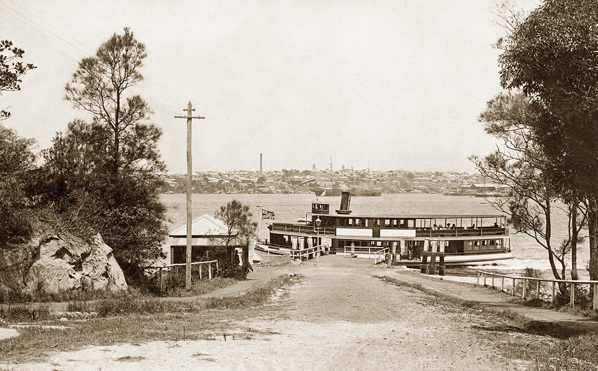 Valentia Street Wharf, Woolwich NSW Australia c.1908