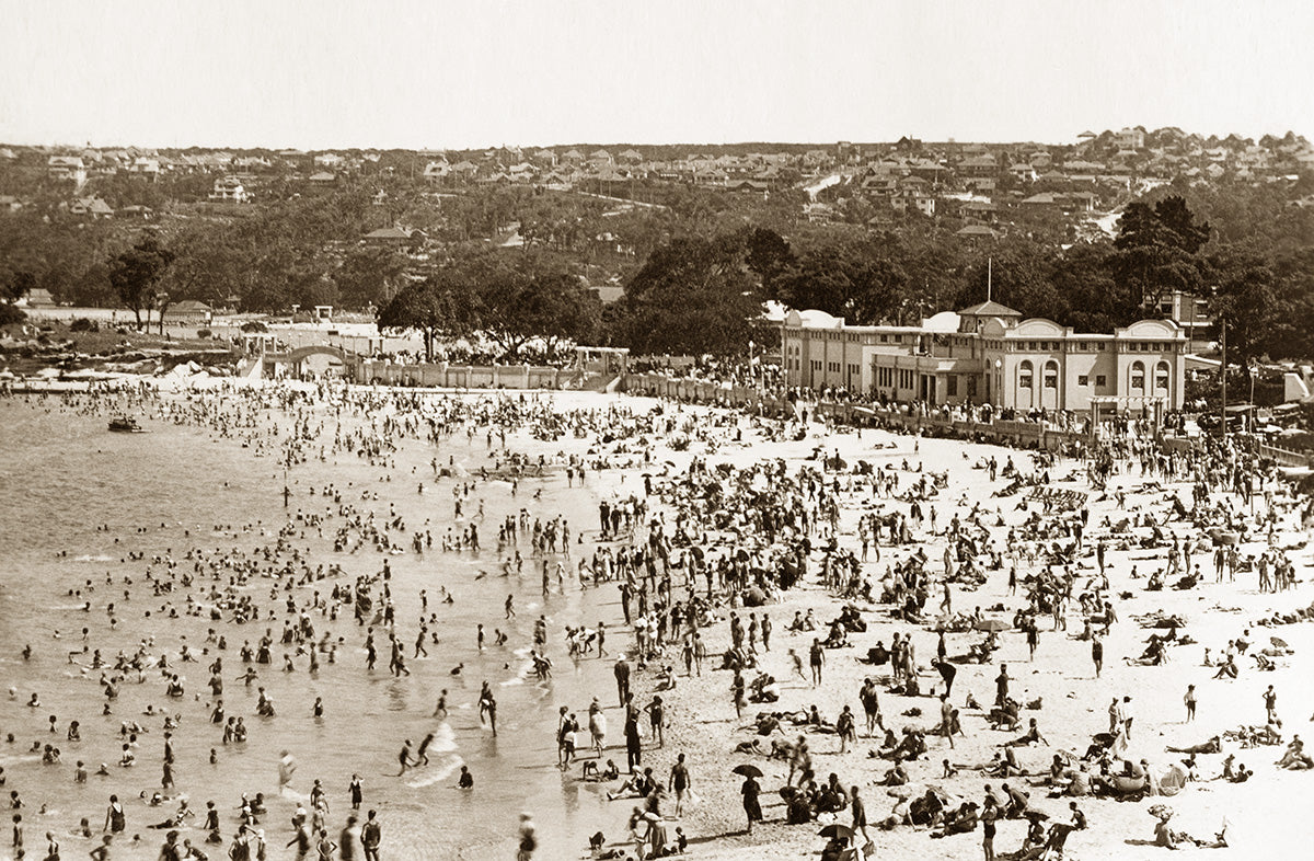 Edwards Beach, Balmoral NSW Australia 1930s
